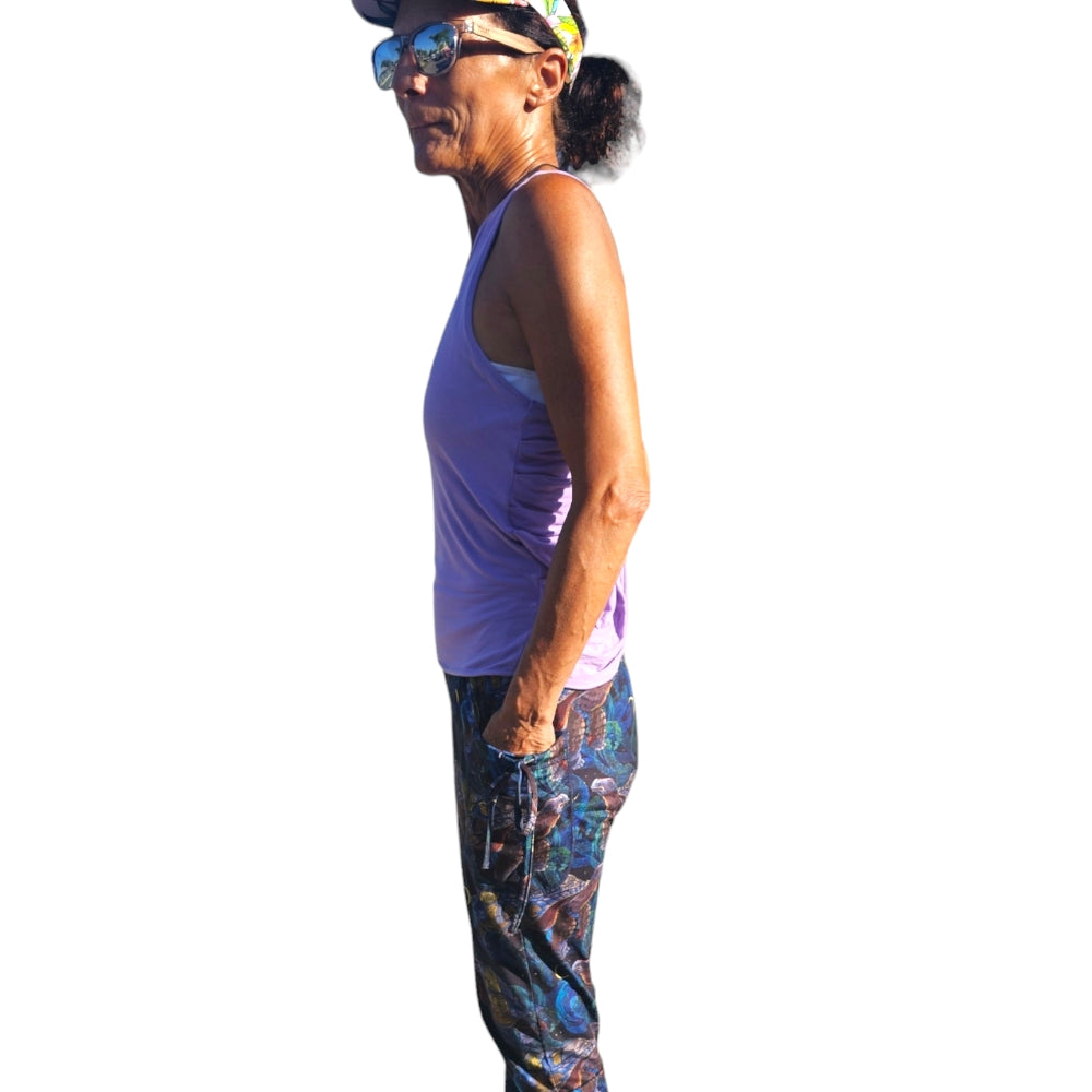 Turtle Print Yogaz with our signature pockets in pocket design - YOGAZ